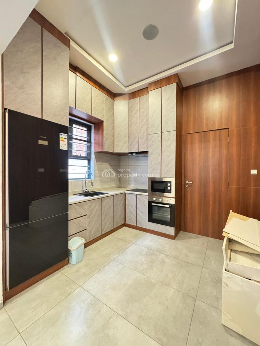 Luxury 4-bedroom Fully Detached House with Bq, Lekki Phase 1, Lekki, Lagos, Detached Duplex for Rent