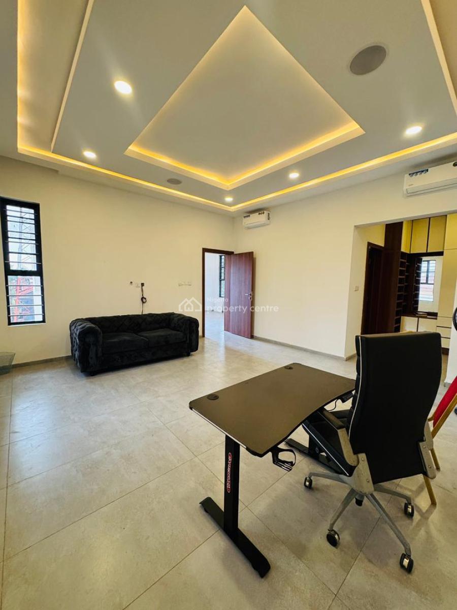 Luxury 4-bedroom Fully Detached House with Bq, Lekki Phase 1, Lekki, Lagos, Detached Duplex for Rent