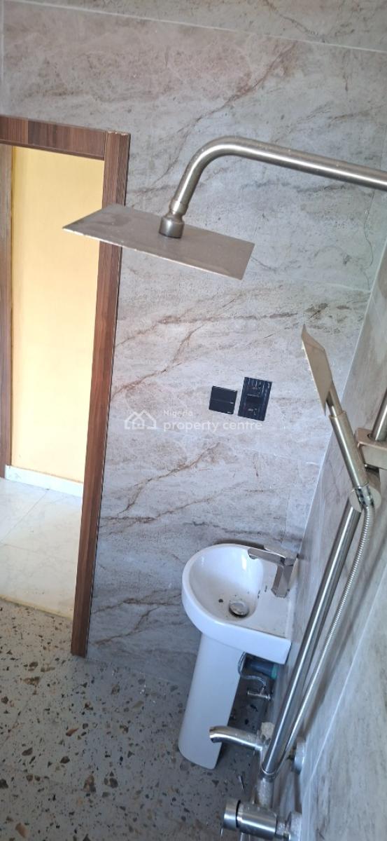 Luxury 3 Bedroom Apartment with Excellent Facility, Thera-annex Goodnews Estate, Sangotedo, Ajah, Lagos, Flat / Apartment for Rent