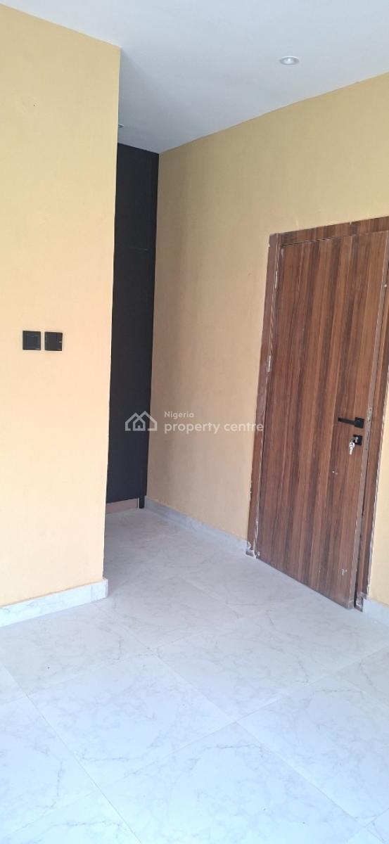 Luxury 3 Bedroom Apartment with Excellent Facility, Thera-annex Goodnews Estate, Sangotedo, Ajah, Lagos, Flat / Apartment for Rent