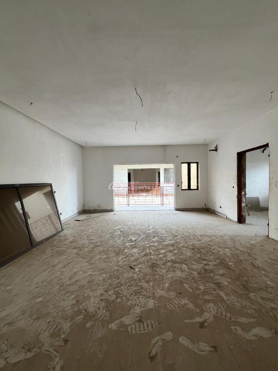 Deluxe & Spacious 4 Bed Penthouse with an Elevator Bq, Obanikoro, Shomolu, Lagos, Detached Duplex for Sale