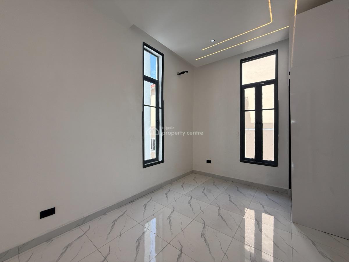 5 Bedroom Detached for Available, Osapa, Lekki, Lagos, Detached Duplex for Sale