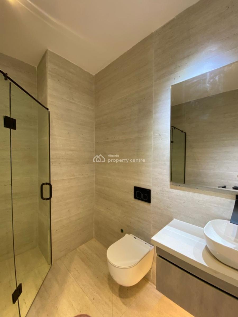 Luxury 2-bedroom Flat +bq with Excellent Facility, Lekki Phase 1, Lekki, Lagos, Flat / Apartment for Sale