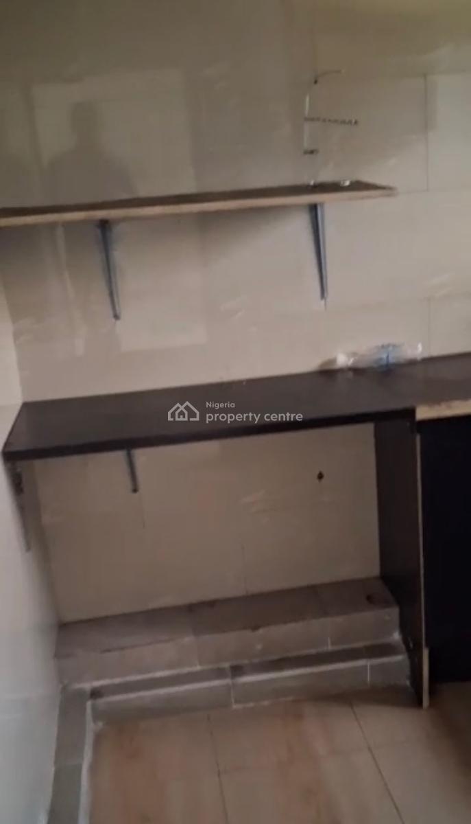 Executive 2 Bedroom Flat with Rooms En-suite, Off Toyin, Ikeja, Lagos, Flat / Apartment for Rent