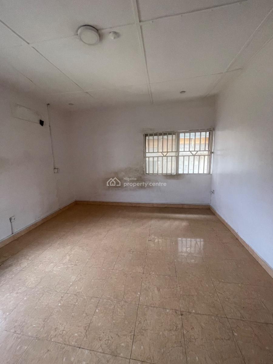 3 Bedroom Apartment, Secured and Serene Estate, Gbagada, Lagos, Flat / Apartment for Rent