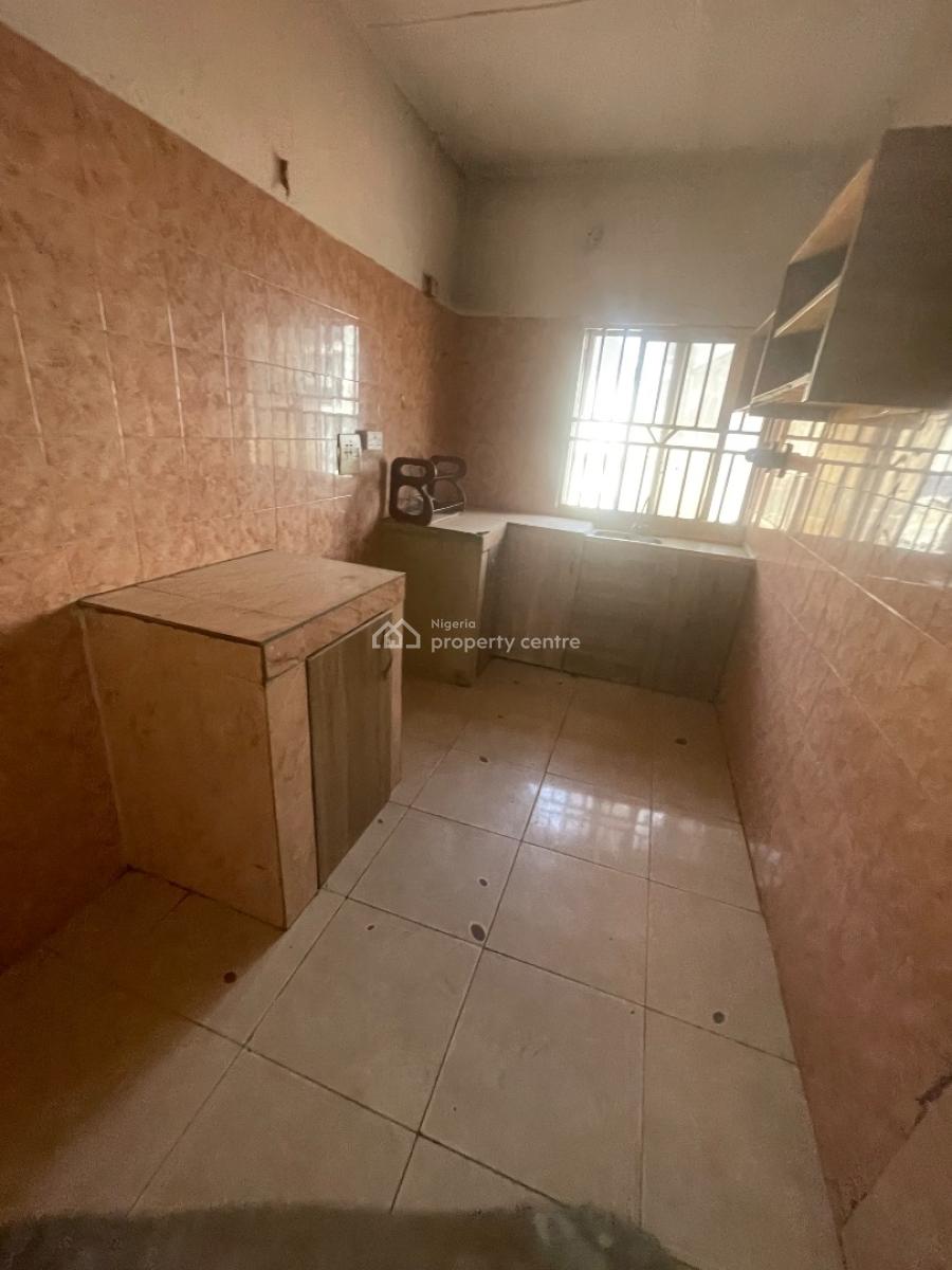 3 Bedroom Apartment, Secured and Serene Estate, Gbagada, Lagos, Flat / Apartment for Rent