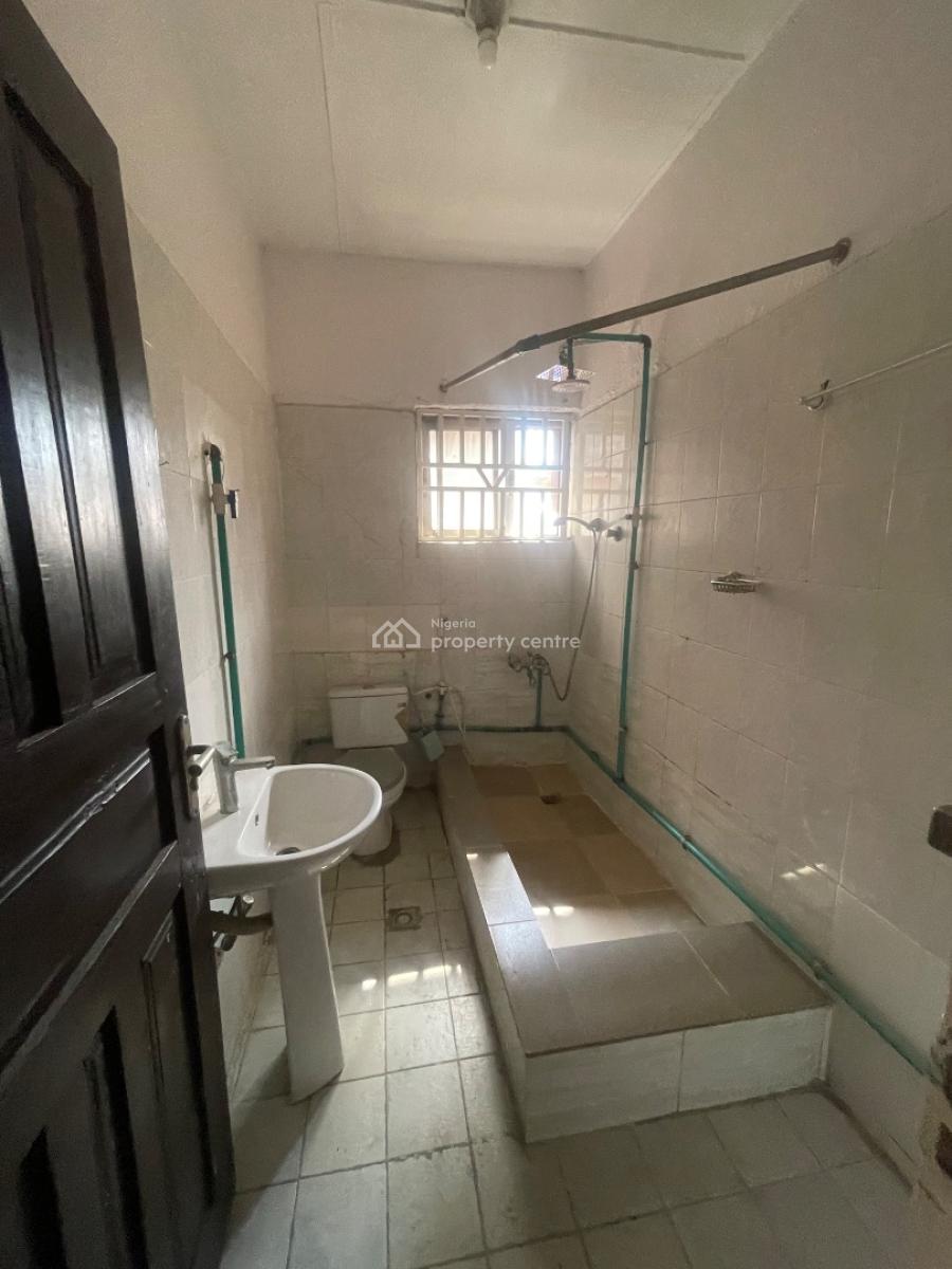 3 Bedroom Apartment, Secured and Serene Estate, Gbagada, Lagos, Flat / Apartment for Rent