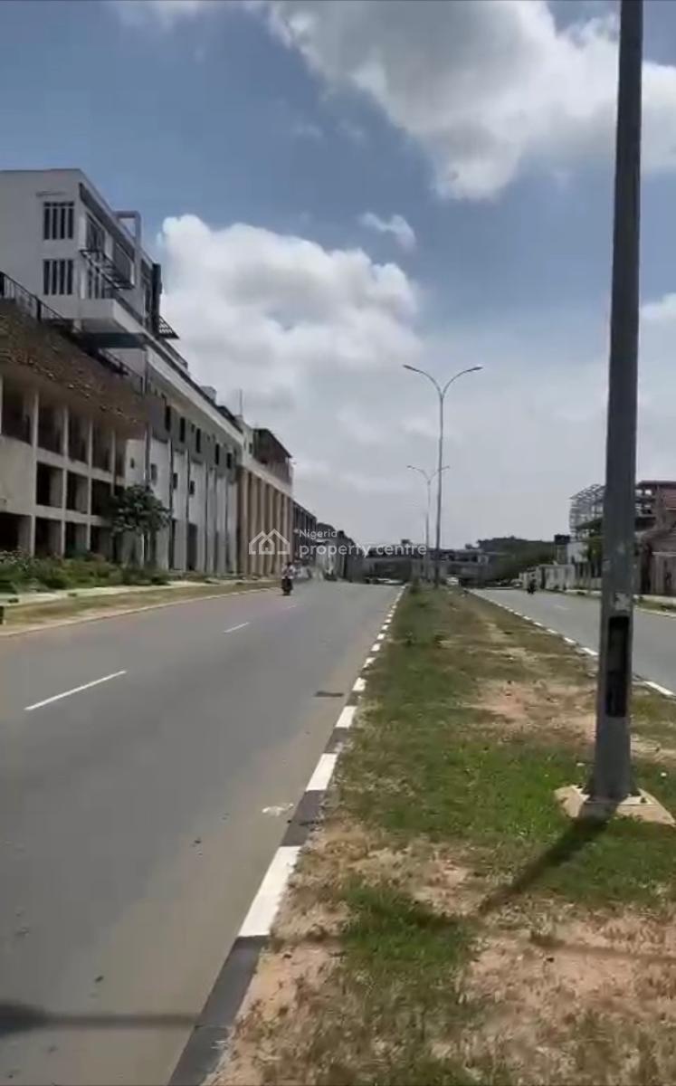 1,800sqm, Residential, C of O, Tarred Road, Guzape Main, Guzape District, Abuja, Residential Land for Sale