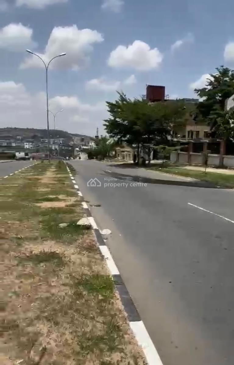 1,800sqm, Residential, C of O, Tarred Road, Guzape Main, Guzape District, Abuja, Residential Land for Sale