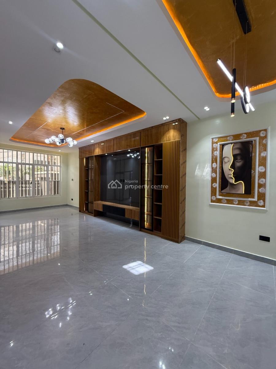 5 Bedroom Detached  Available, Osapa, Lekki, Lagos, Detached Duplex for Sale