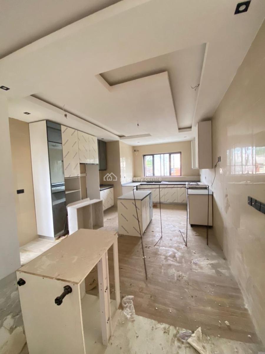 Luxury 4 Bedroom Newly Built Terrace Duplex with Bq, Gym, Elevator, Victoria Island (vi), Lagos, Terraced Duplex for Sale