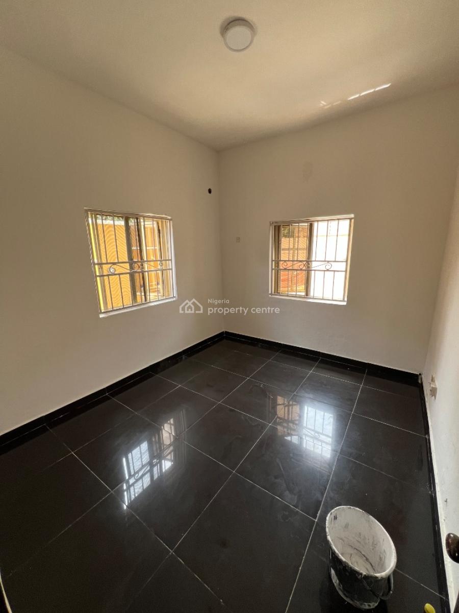 Spacious Self-serviced Mini Flat in a Very Nice Area, Hakeem Dickson Road, Lekki Phase 1, Lekki, Lagos, Mini Flat (room and Parlour) for Rent