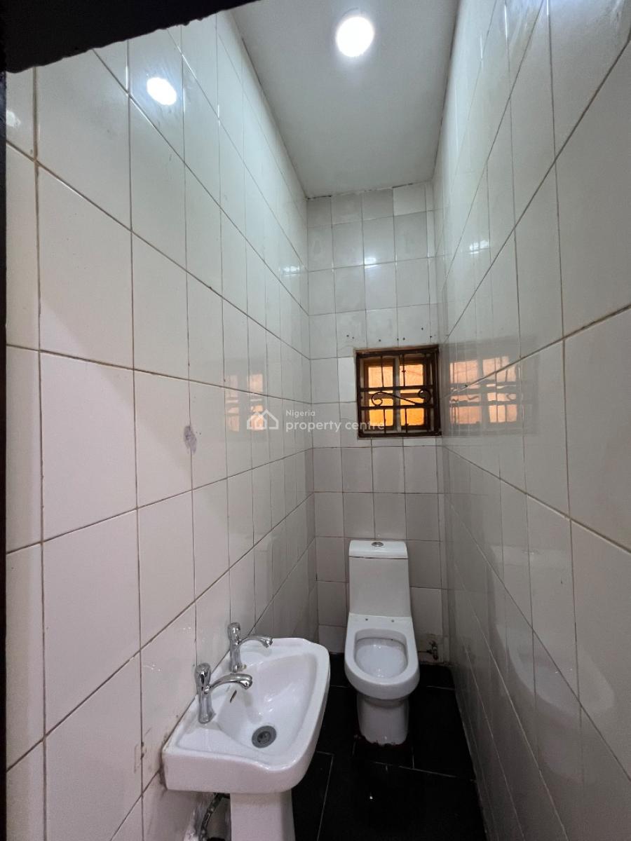 Spacious Self-serviced Mini Flat in a Very Nice Area, Hakeem Dickson Road, Lekki Phase 1, Lekki, Lagos, Mini Flat (room and Parlour) for Rent