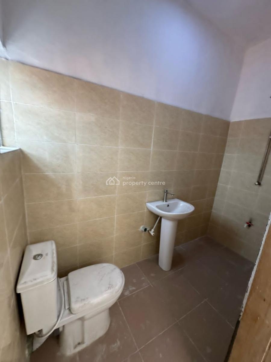 Spacious  Luxury 2 Bedrooms  Flat, Sangotedo, Ajah, Lagos, Flat / Apartment for Rent