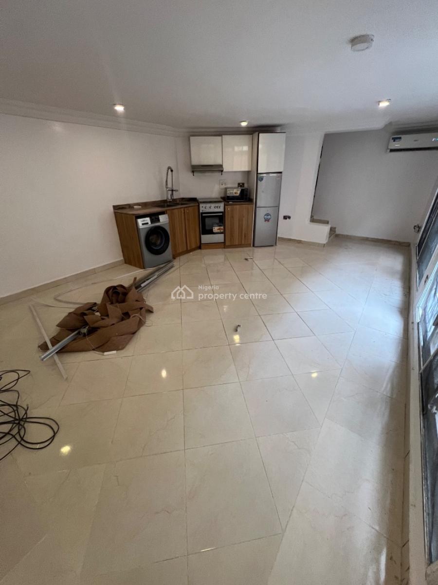 Serviced and Fully Fitted Mini Flat in a High-brow Area, Admiralty Road, Lekki Phase 1, Lekki, Lagos, Mini Flat (room and Parlour) for Rent