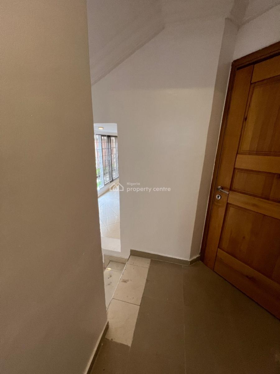 Serviced and Fully Fitted Mini Flat in a High-brow Area, Admiralty Road, Lekki Phase 1, Lekki, Lagos, Mini Flat (room and Parlour) for Rent
