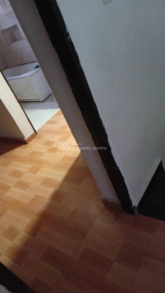 Masters Bedroom Available, Lekki Gardens Phase. 2, Ajah, Lagos, Flat / Apartment for Rent