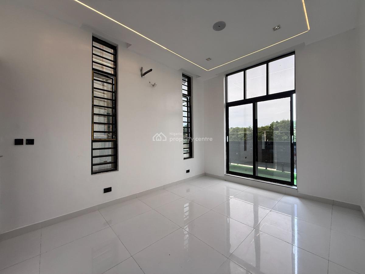 5 Bedroom Apartment  Available at Conservation Rd, Lekki Phase 2, Lekki, Lagos, Flat / Apartment for Sale
