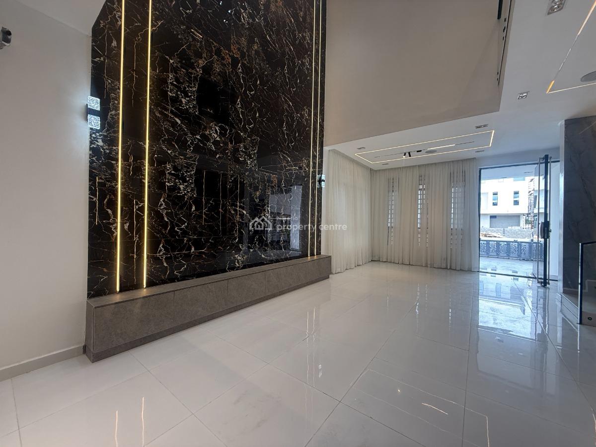 5 Bedroom Apartment  Available at Conservation Rd, Lekki Phase 2, Lekki, Lagos, Flat / Apartment for Sale