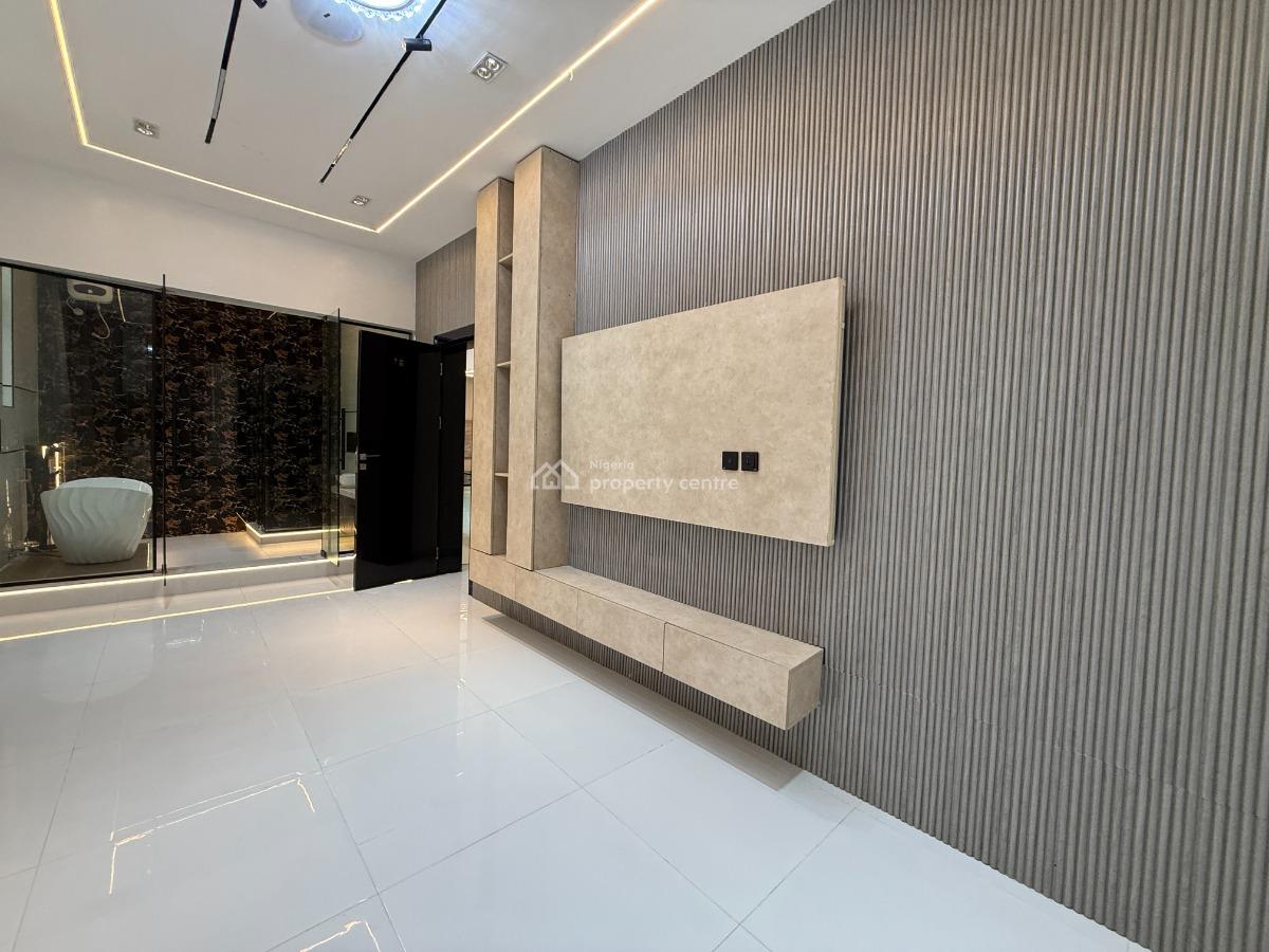 5 Bedroom Apartment  Available at Conservation Rd, Lekki Phase 2, Lekki, Lagos, Flat / Apartment for Sale