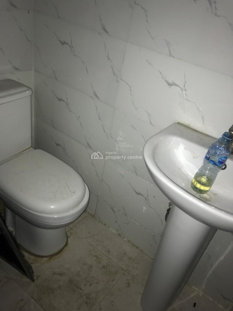 a 4 Bedroom Terrace Duplex at Chevron., Lekki Conservation Road, Lekki, Lagos, Terraced Duplex for Rent