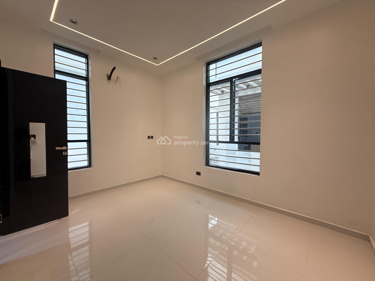 5 Bedroom Apartment Available, Lekki Phase 2, Lekki, Lagos, Detached Duplex for Sale
