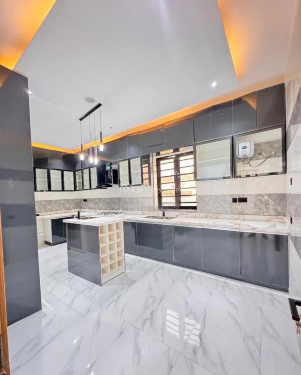 5 Bedrooms Fully Detached Duplex  with Bq, Orchid, Lekki, Lagos, Detached Duplex for Sale