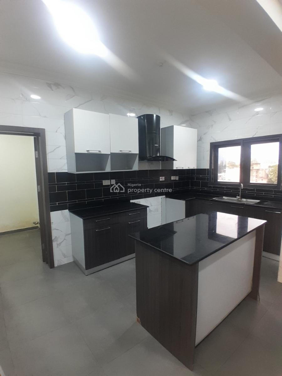 3 Bedrooms with Bq, Off Adeola Odeku Victoria Island, Victoria Island (vi), Lagos, Flat / Apartment for Rent