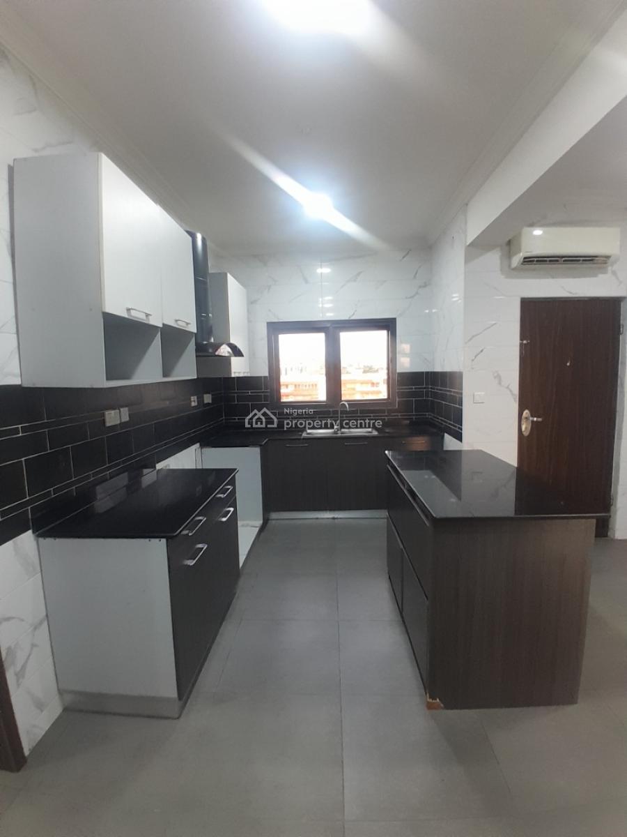 3 Bedrooms with Bq, Off Adeola Odeku Victoria Island, Victoria Island (vi), Lagos, Flat / Apartment for Rent