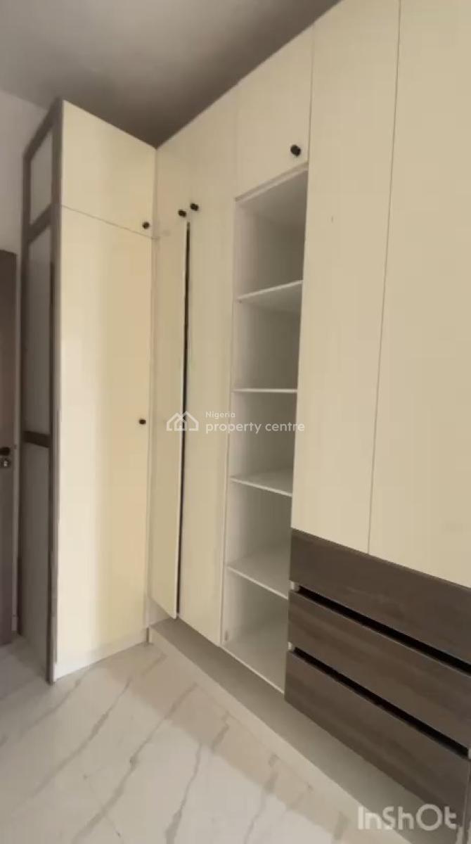 Brand New 3 Bedroom Luxury Apartment. Fully Serviced, with Gym, Pool,, Off Fdurosinmi Etti Drive, Lekki Phase 1, Lekki, Lagos, Flat / Apartment for Sale