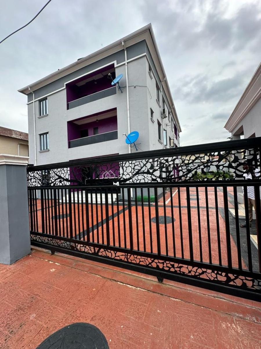 Newly Built Tastefully Finished 2 Beflat in a Serene and Quiet Estate, Anthony, Anthony, Maryland, Lagos, Flat / Apartment for Sale