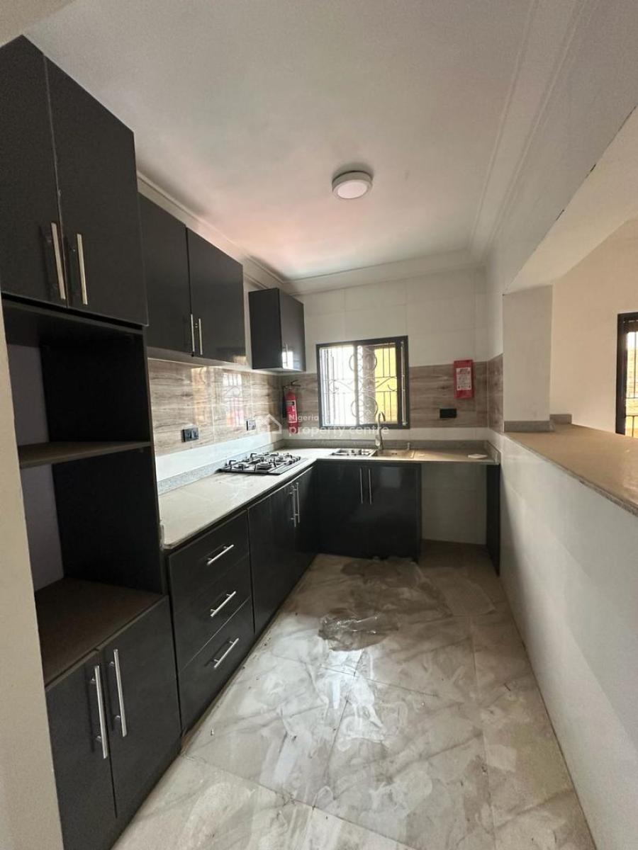 Newly Built Tastefully Finished 2 Beflat in a Serene and Quiet Estate, Anthony, Anthony, Maryland, Lagos, Flat / Apartment for Sale