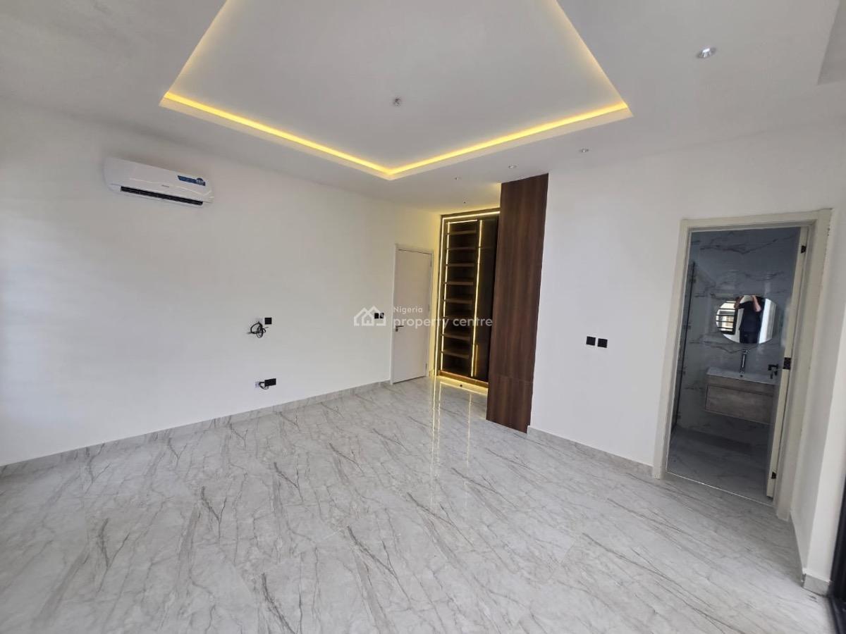 3bedroom Duplex with a Bq at Lekki Phase 1, Lekki Phase 1 Lekki Lagos, Lekki Phase 1, Lekki, Lagos, Semi-detached Duplex for Sale