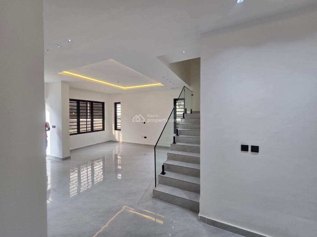 3bedroom Duplex with a Bq at Lekki Phase 1, Lekki Phase 1 Lekki Lagos, Lekki Phase 1, Lekki, Lagos, Semi-detached Duplex for Sale
