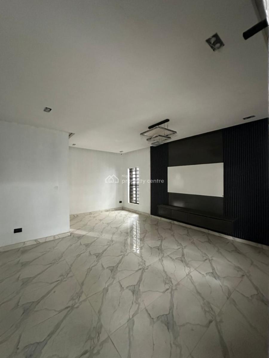 Opulent 3 Bedroom Terrace, Ikota, Lekki, Lagos, House for Sale