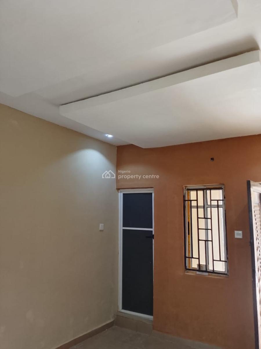 a Brand New Room and Parlor, Imota Road, Isiu, Ikorodu, Lagos, Flat / Apartment for Rent