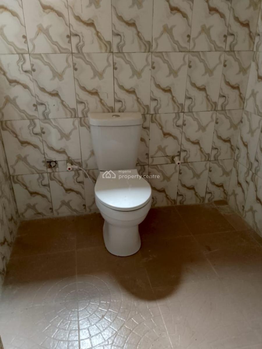 a Brand New Room and Parlor, Imota Road, Isiu, Ikorodu, Lagos, Flat / Apartment for Rent