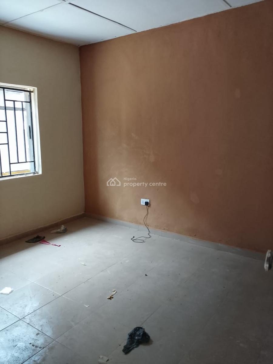 a Brand New Room and Parlor, Imota Road, Isiu, Ikorodu, Lagos, Flat / Apartment for Rent