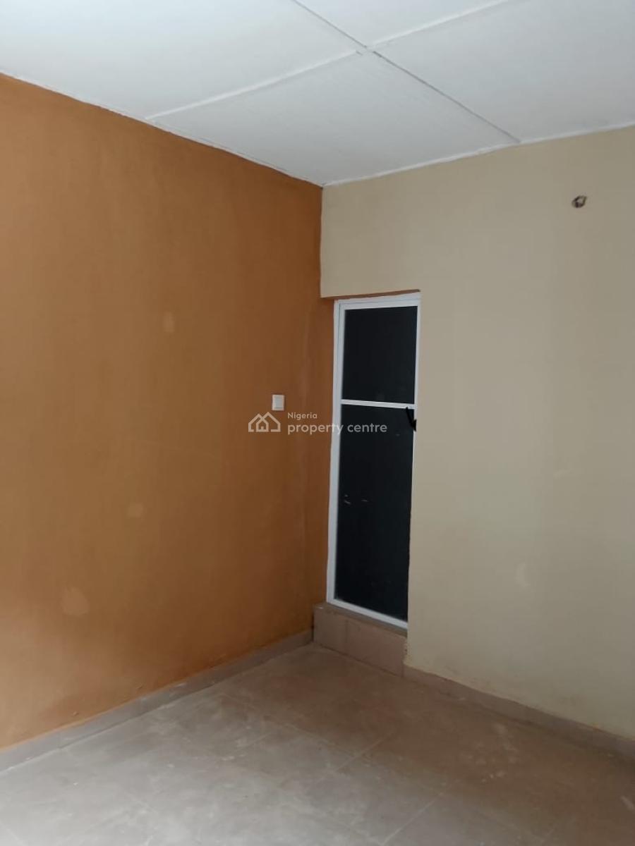 a Brand New Room and Parlor, Imota Road, Isiu, Ikorodu, Lagos, Flat / Apartment for Rent
