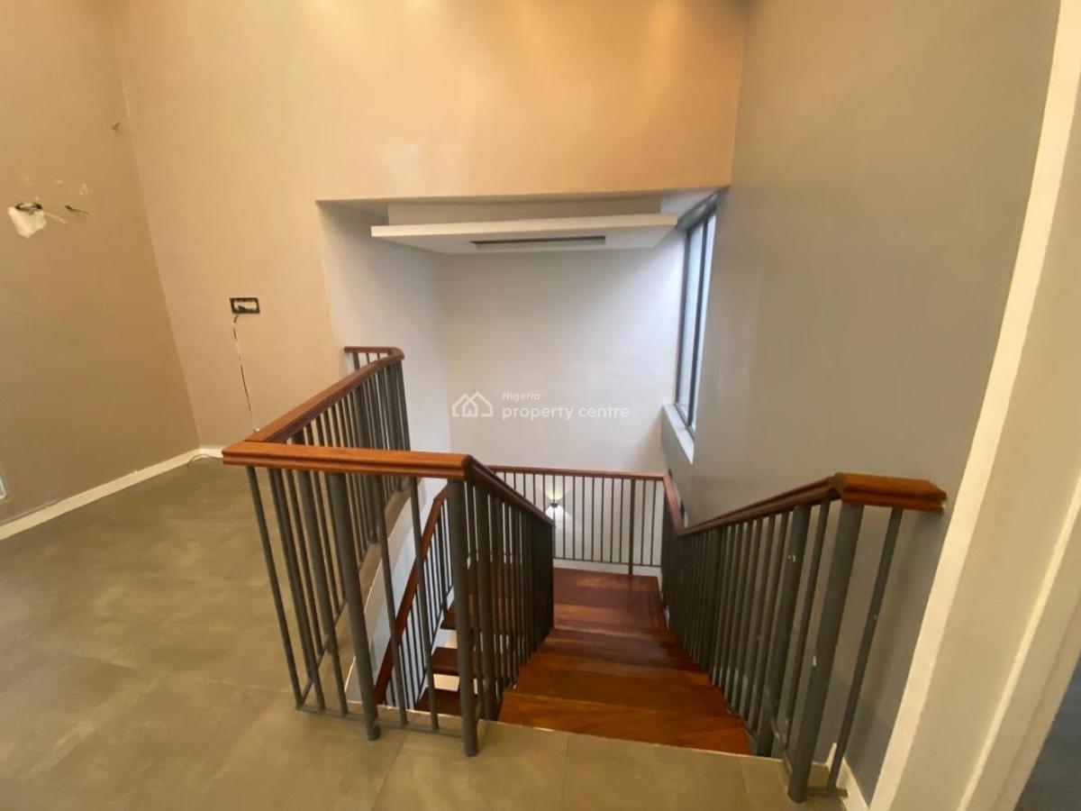 Tastefully 4bedroom Townhouse with Bq at Lekki Phase 1, Lekki Phase 1 Lekki Lagos, Lekki Phase 1, Lekki, Lagos, Semi-detached Bungalow for Rent