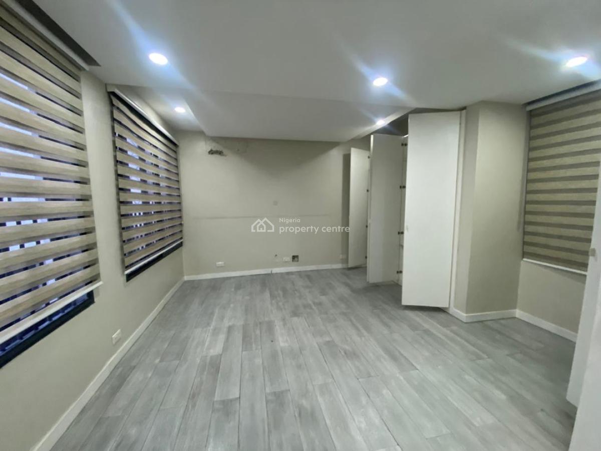 Tastefully 4bedroom Townhouse with Bq at Lekki Phase 1, Lekki Phase 1 Lekki Lagos, Lekki Phase 1, Lekki, Lagos, Semi-detached Bungalow for Rent
