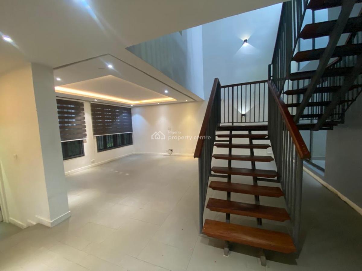 Tastefully 4bedroom Townhouse with Bq at Lekki Phase 1, Lekki Phase 1 Lekki Lagos, Lekki Phase 1, Lekki, Lagos, Semi-detached Bungalow for Rent