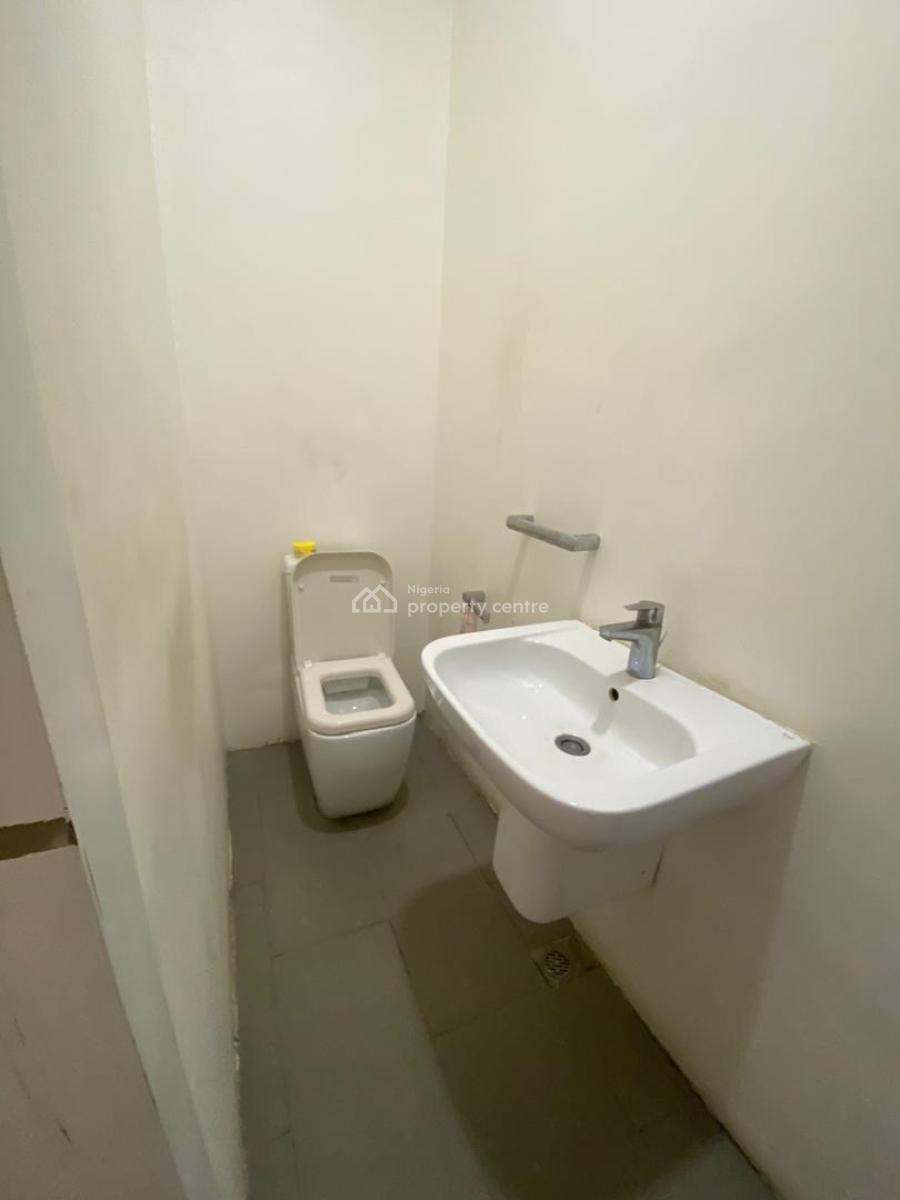 Tastefully 4bedroom Townhouse with Bq at Lekki Phase 1, Lekki Phase 1 Lekki Lagos, Lekki Phase 1, Lekki, Lagos, Semi-detached Bungalow for Rent
