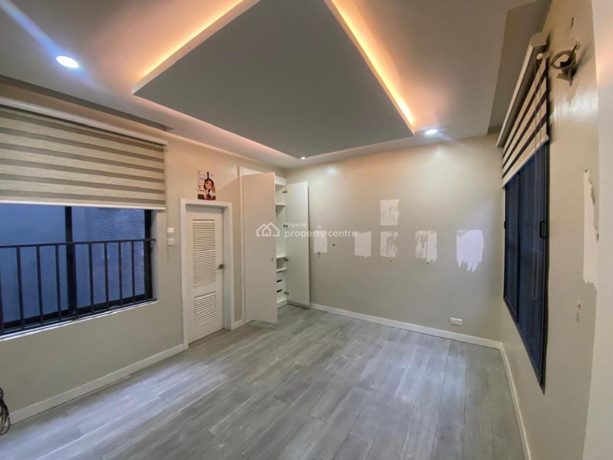 Tastefully 4bedroom Townhouse with Bq at Lekki Phase 1, Lekki Phase 1 Lekki Lagos, Lekki Phase 1, Lekki, Lagos, Semi-detached Bungalow for Rent