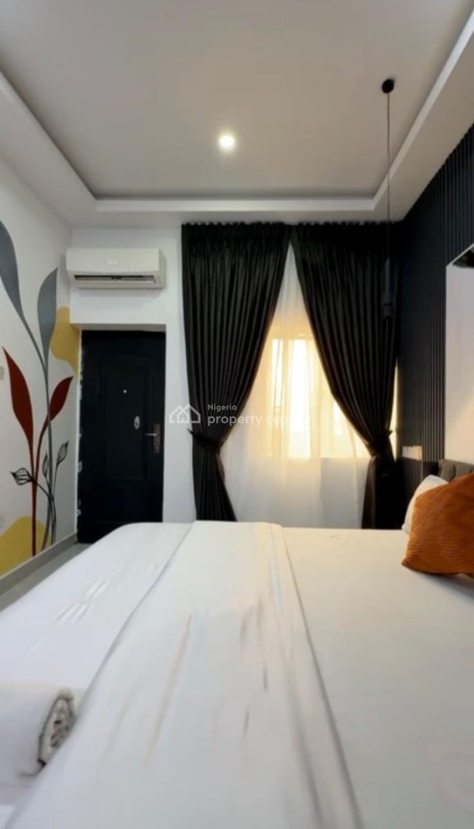Chic & Cozy 1-bedroom Apartment, Lekki Phase 1, Lekki, Lagos, Flat / Apartment Short Let