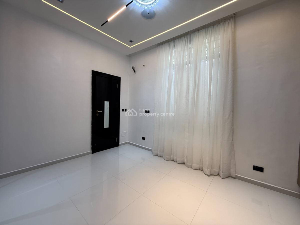 5 Bedroom Apartment Available, Lekki Phase 2, Lekki, Lagos, Detached Duplex for Sale