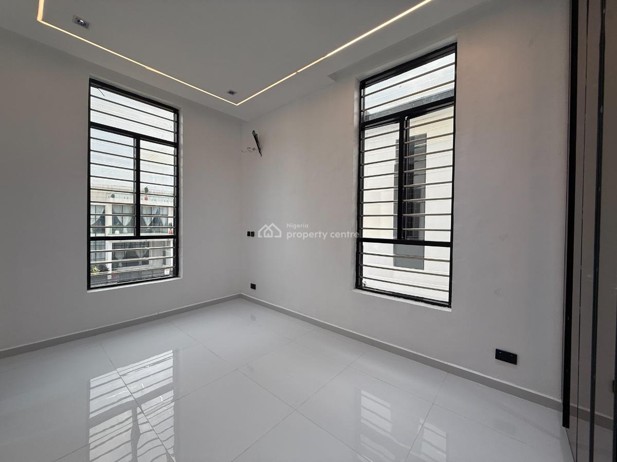 5 Bedroom Apartment Available, Lekki Phase 2, Lekki, Lagos, Detached Duplex for Sale