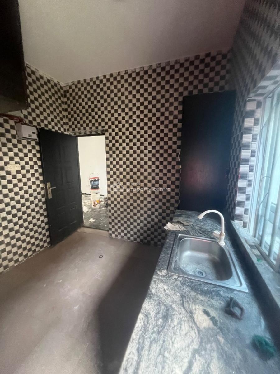 Luxury 2bedroom Beautiful Flat, Mobil Road Ilaje, Ajah, Lagos, Flat / Apartment for Rent