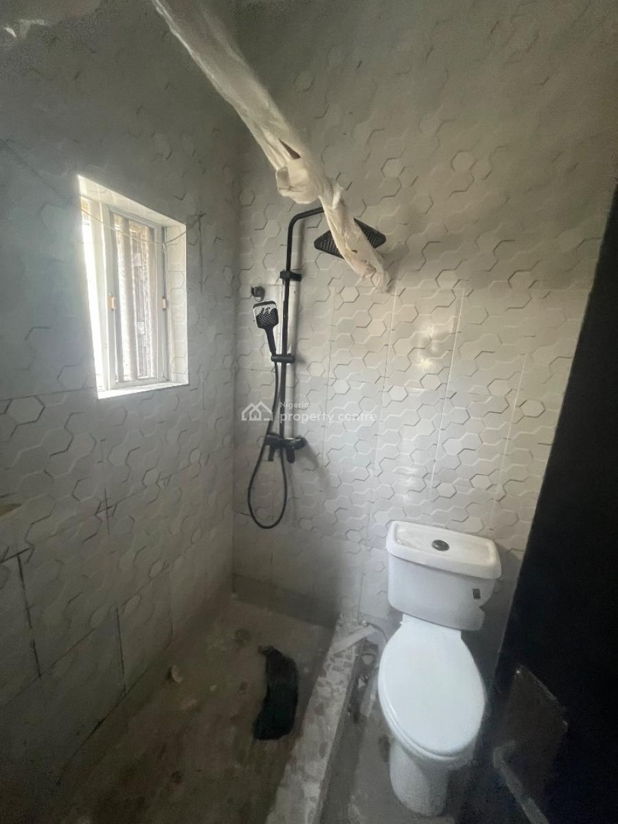 Luxury 2bedroom Beautiful Flat, Mobil Road Ilaje, Ajah, Lagos, Flat / Apartment for Rent