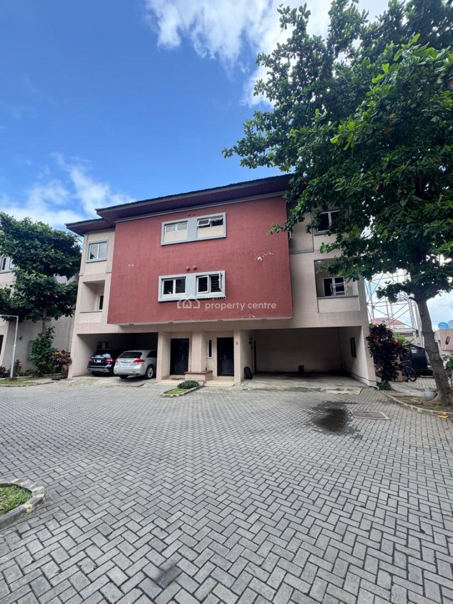 Well Maintained, Spacious, Four Bedroom Terraced Duplex with a Room Bq, Osapa, Lekki, Lagos, Terraced Duplex for Rent